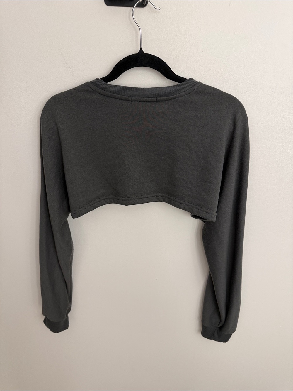 Cropped Long-Sleeve Wrap Sweatshirt - Dark Gray - Picture 2 of 3